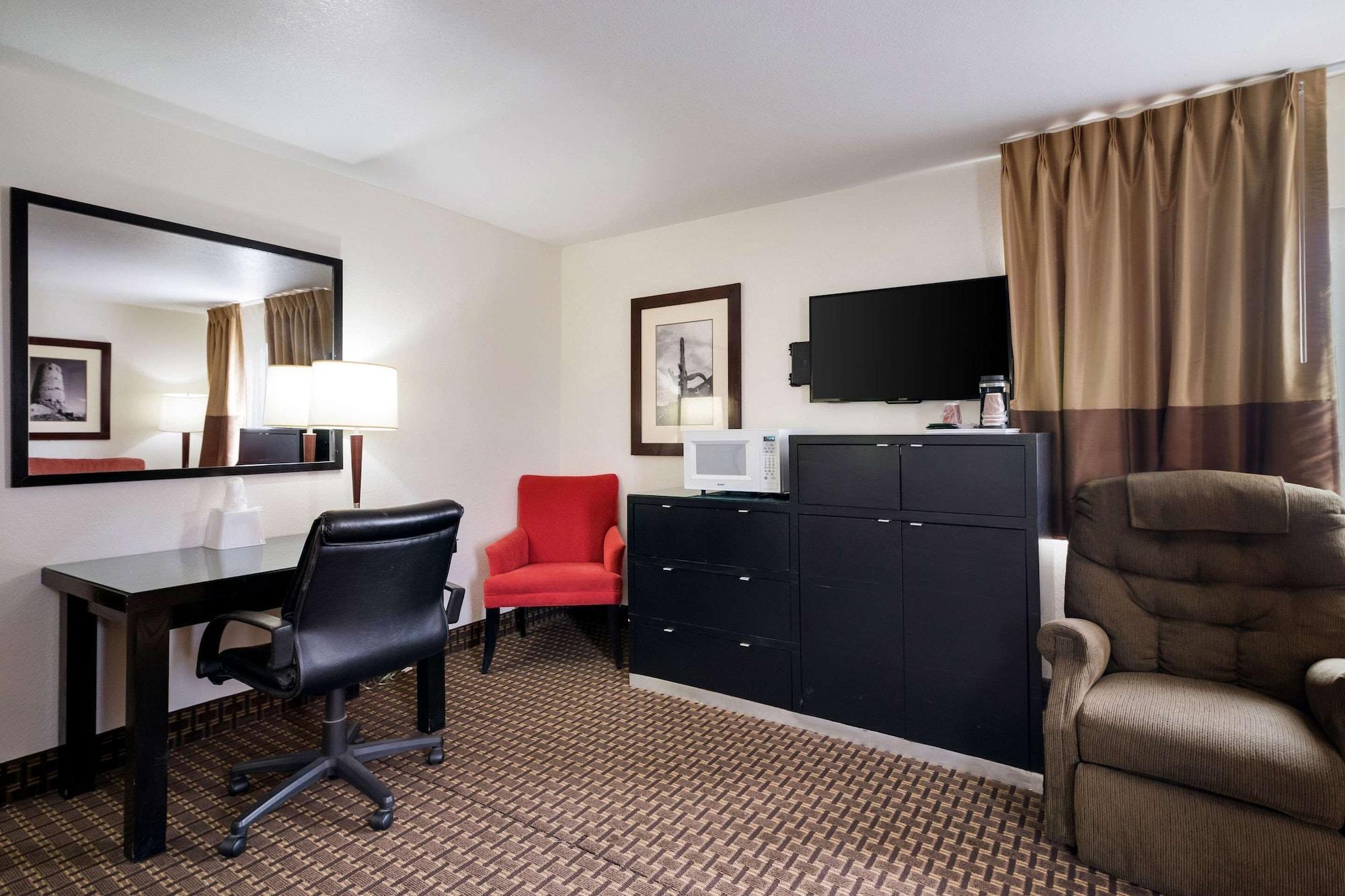 Econo Lodge Inn & Suites Williams - Grand Canyon Area Εξωτερικό φωτογραφία
