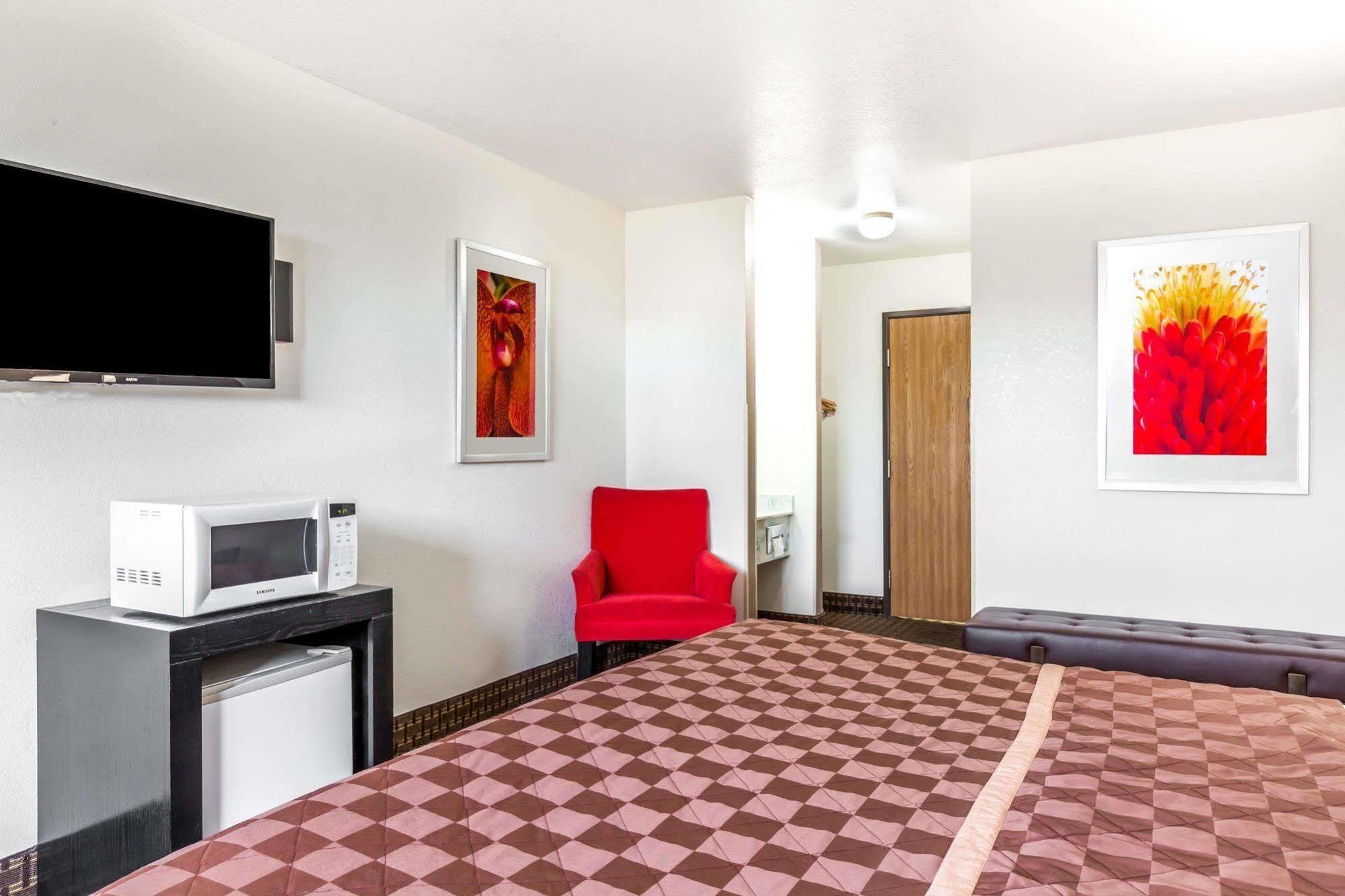 Econo Lodge Inn & Suites Williams - Grand Canyon Area Εξωτερικό φωτογραφία